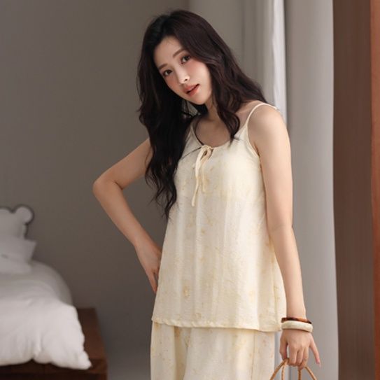 https://fulmo-img-server.com/roomwear-lab/1754803916364_d7rb3cxh_tx6gatmm.jpeg