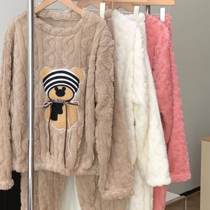 レディース ルームウェア もこもこ厚手パジャマ上下セット くま刺繍