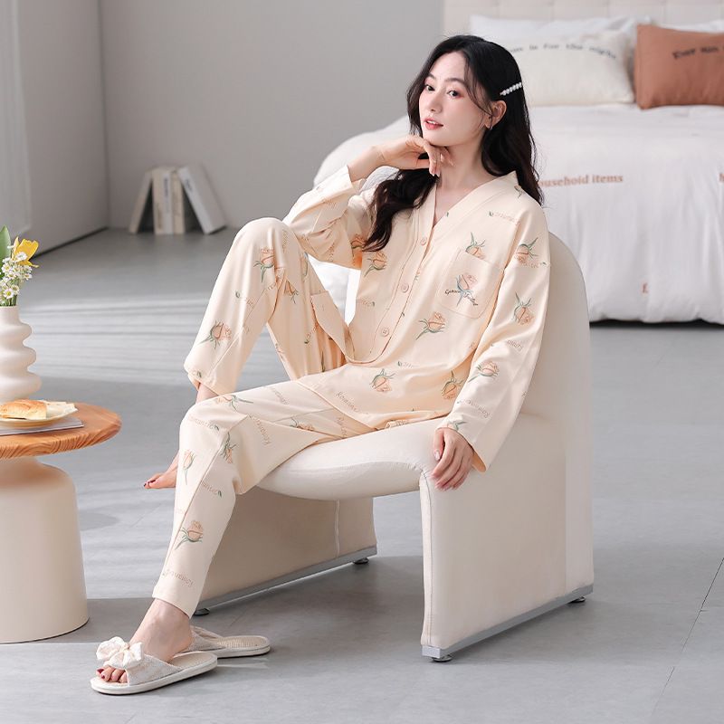 レディース ルームウェア 肌に優しい綿素材花柄長袖パジャマセットアップ