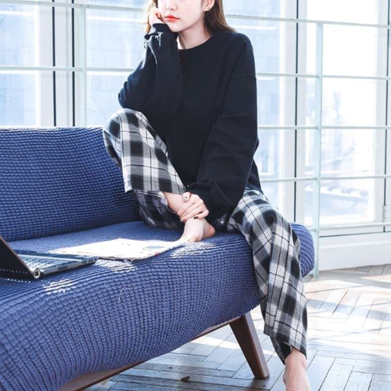 レディース ルームウェアセットアップゆったり長袖とチェック柄パンツ