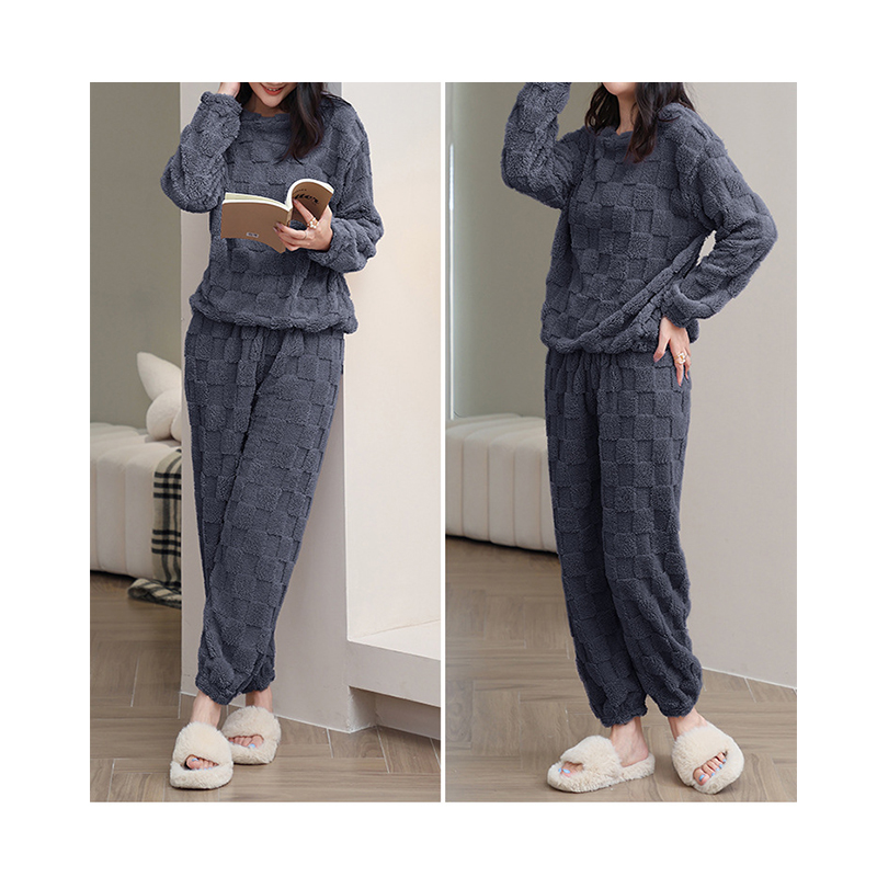 https://fulmo-img-server.com/roomwear-lab/4b1836f5-e1e8-4454-b052-5fe26179be6b.jpg
