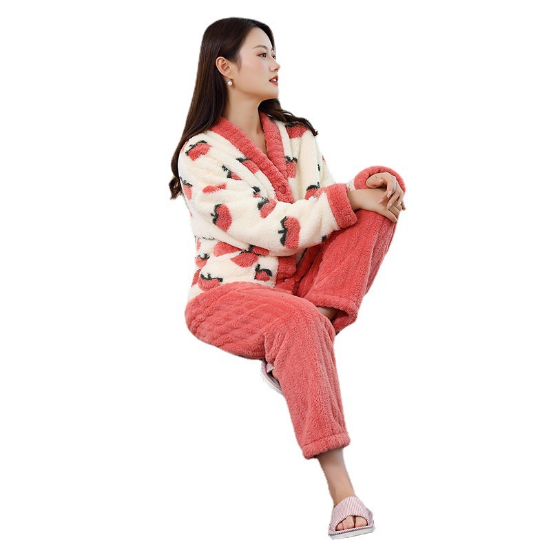 レディース ルームウェア いちご柄裏起毛パジャマ冬用暖かルームウェア