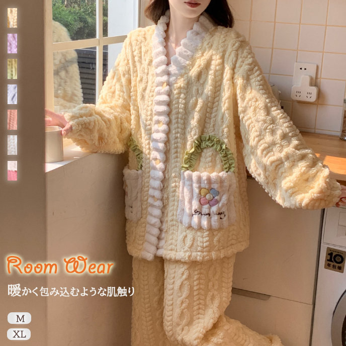 https://fulmo-img-server.com/roomwear-lab/6bd3ee16-9562-45dd-9065-f9564d35d04a.jpg