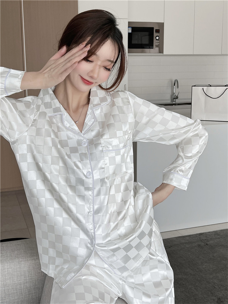 レディース ルームウェア チェック柄長袖前開きパジャマセット