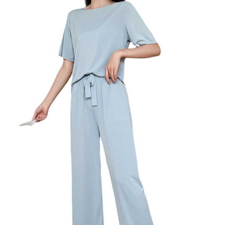 https://fulmo-img-server.com/roomwear-lab/77771e8b-38fa-47c3-abee-30c7aebee910.jpg