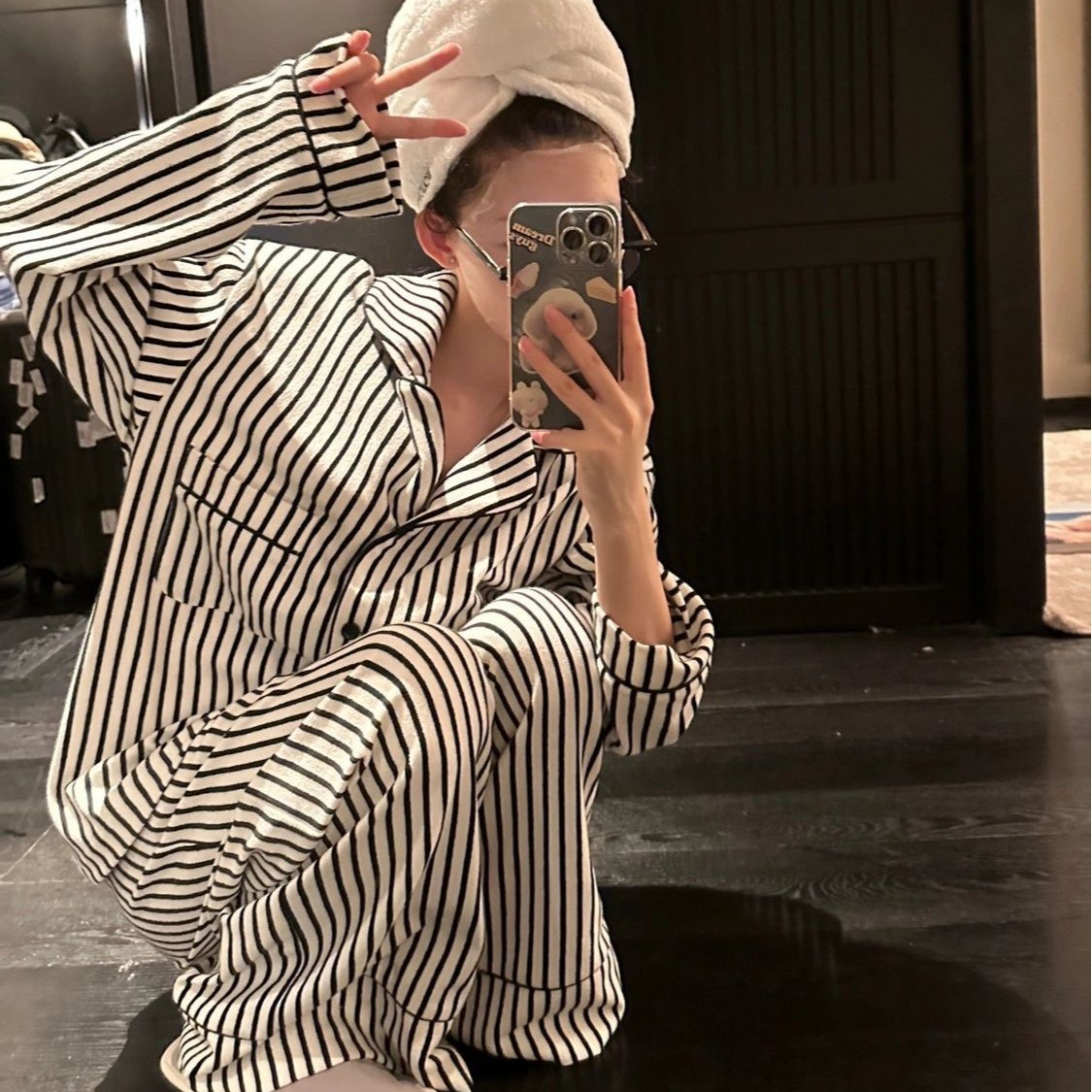 レディース ルームウェア前開き縦縞柄開襟パジャマ上下セット長袖ゆったり