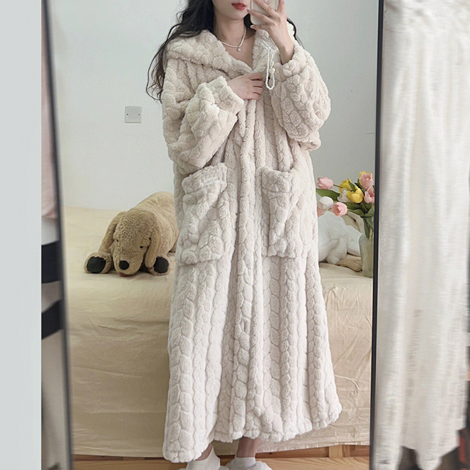 https://fulmo-img-server.com/roomwear-lab/b00ad8b4-7b34-4b9f-ab31-6f53c9f69da4.jpg