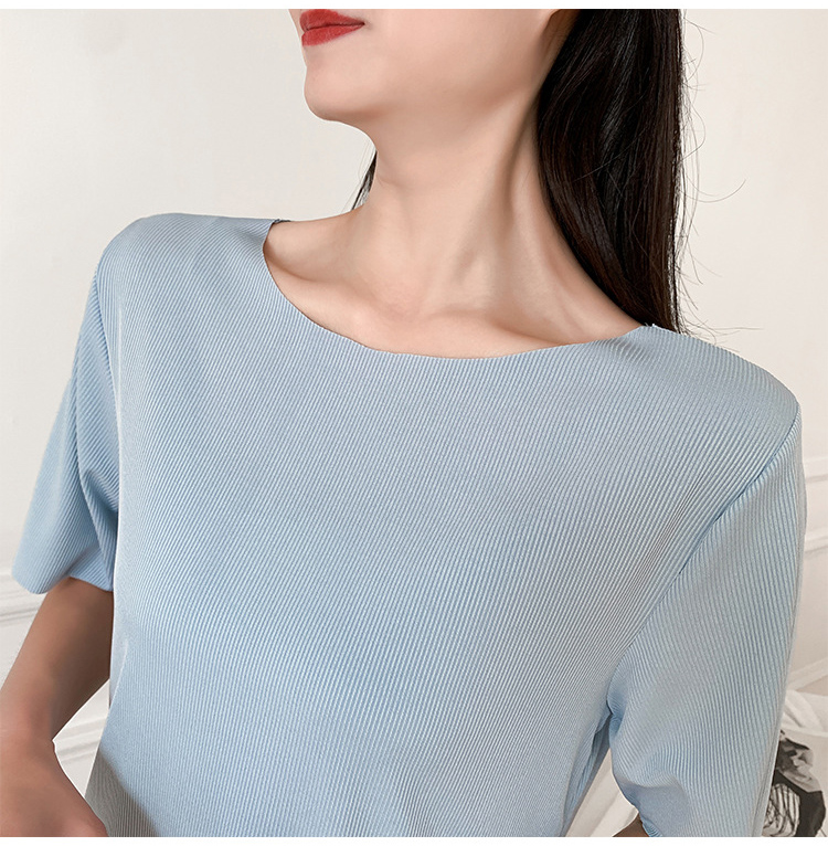 https://fulmo-img-server.com/roomwear-lab/ca1e7a45-bb14-4ac5-aa38-0d374adb5e6c.jpg
