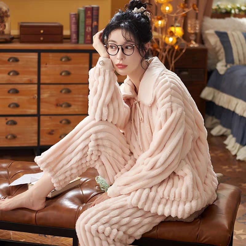 レディース ルームウェア 冬用暖かい裏起毛パジャマ上下セット珊瑚絨素材