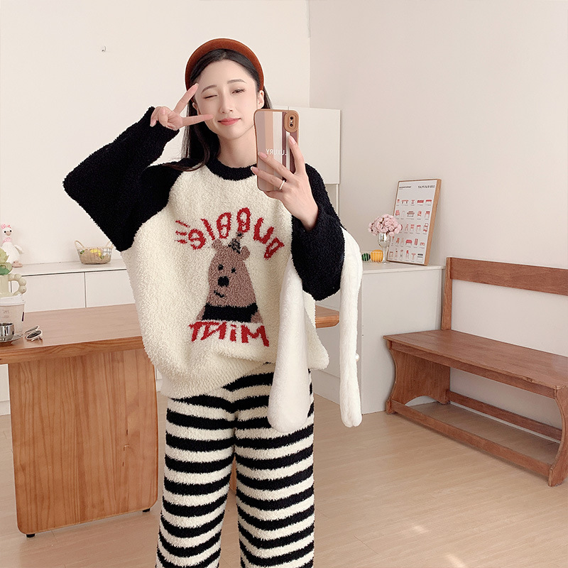 レディース ルームウェア長袖もこもこトナカイ刺繍ボーダーパンツ