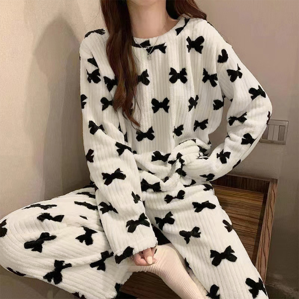 レディースルームウェアセットアップ桃柄もこもこ長袖パジャマ