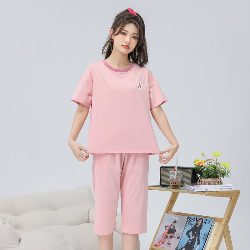 https://fulmo-img-server.com/roomwear-lab/dc5fa4ed-c9f3-460f-9b19-d945087e78fd.jpg