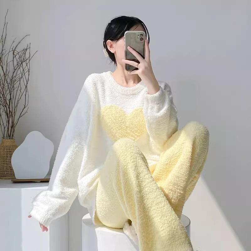 レディース ルームウェア もこもこボア素材の上下セット長袖部屋着