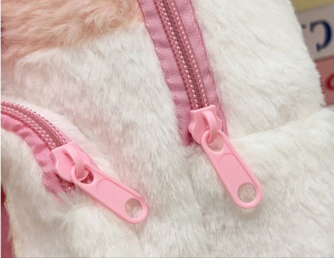 子どもリュックアウトドア垂れ耳うさぎのふわふわぬいぐるみ