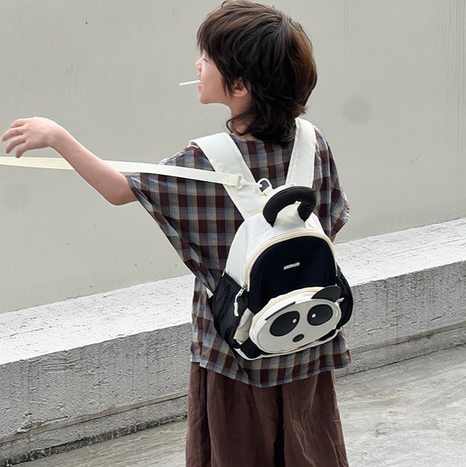 子どもリュックアウトドア動物モチーフ立体ポケット付き