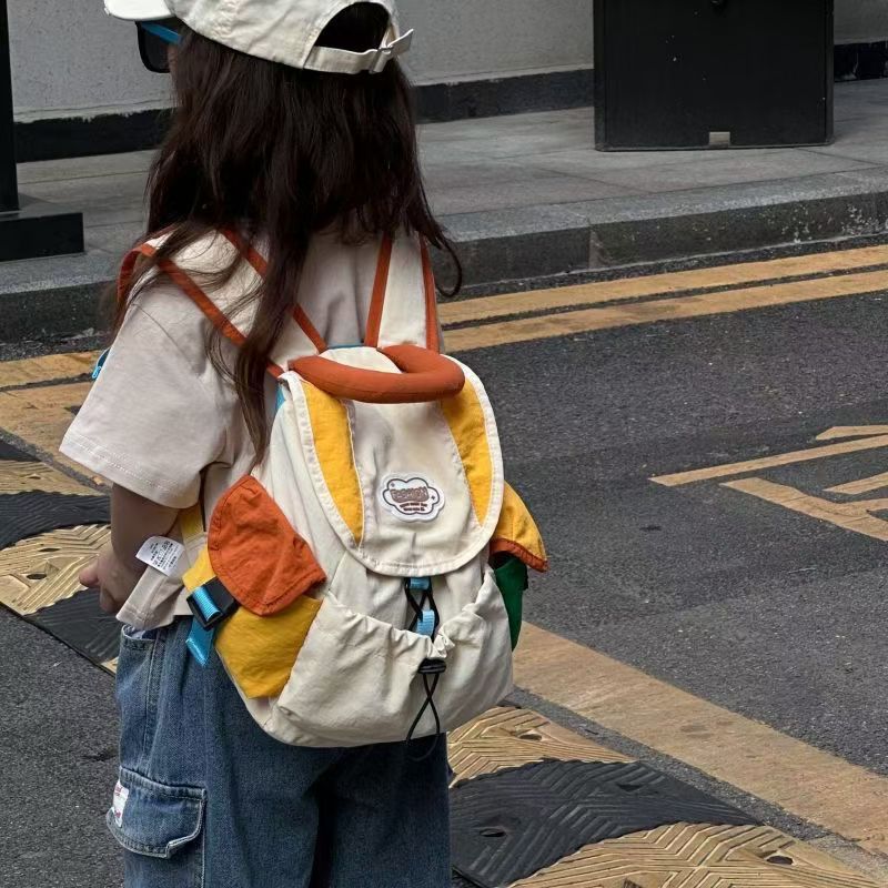 子どもリュック普段使いカラフルパッチワーク丸型ハンドル付き