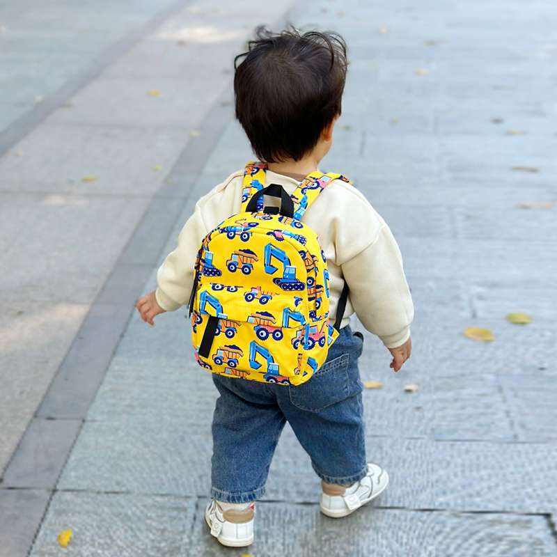 子どもリュック はたらく車柄のお子様リュック