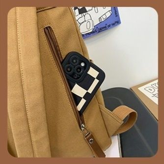 メンズリュック シンプル丸形バッジ付きキャンバスリュック