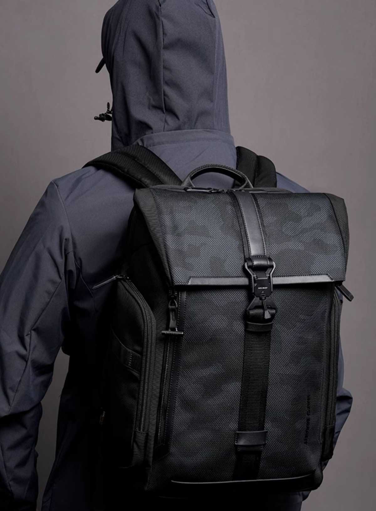 雨の日も安心な完全防水！ビジネスシーンを快適にするメンズリュック5選