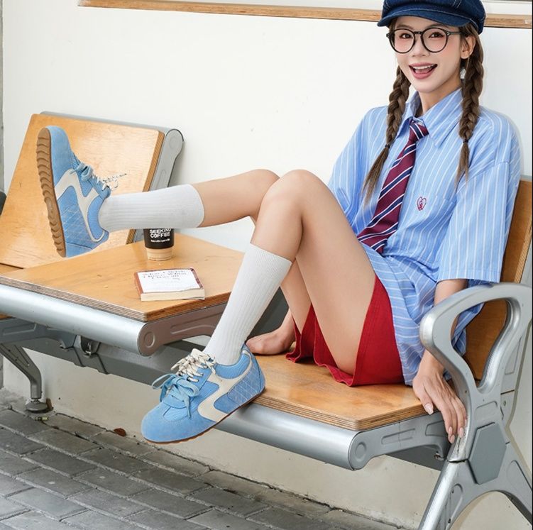 フィットネスシューズ ランニング 軽やかステップ ジョギングシューズ