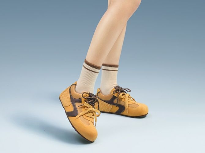 フィットネスシューズ ランニング 軽やかステップ ジョギングシューズ
