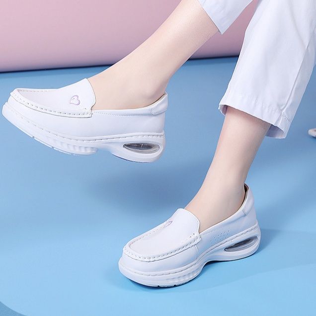 フィットネスシューズ エアクッション軽やかステップ