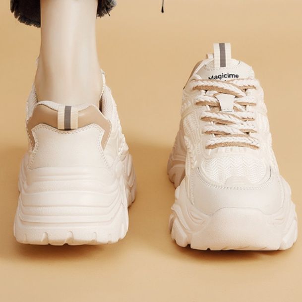 フィットネスシューズ 厚底立体ソール波型デザインランニングシューズ