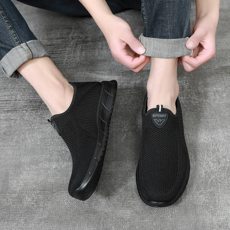 フィットネスシューズ 軽量通気性抜群スリッポン型ランニングシューズ