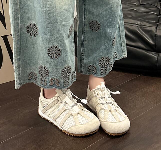 透湿性メッシュ運動靴 韓国風レトロフィットネスシューズ