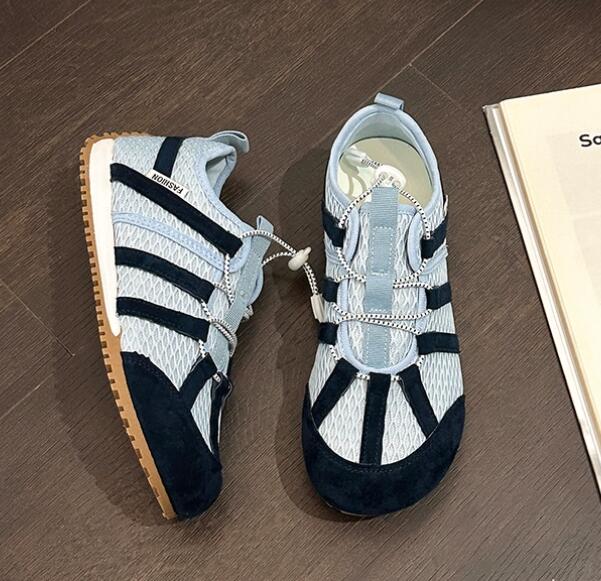 透湿性メッシュ運動靴 韓国風レトロフィットネスシューズ