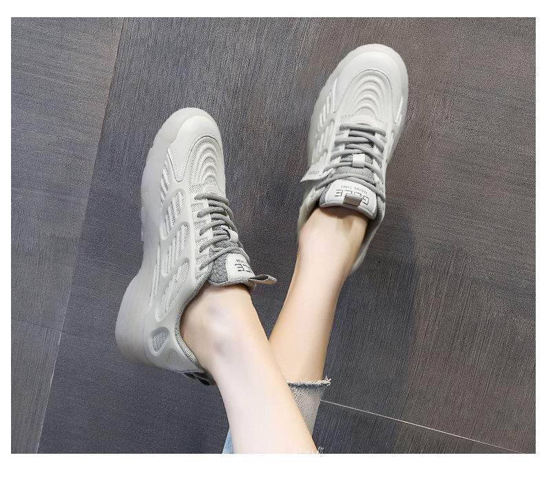 美脚メッシュフィットネスシューズ 軽量運動靴