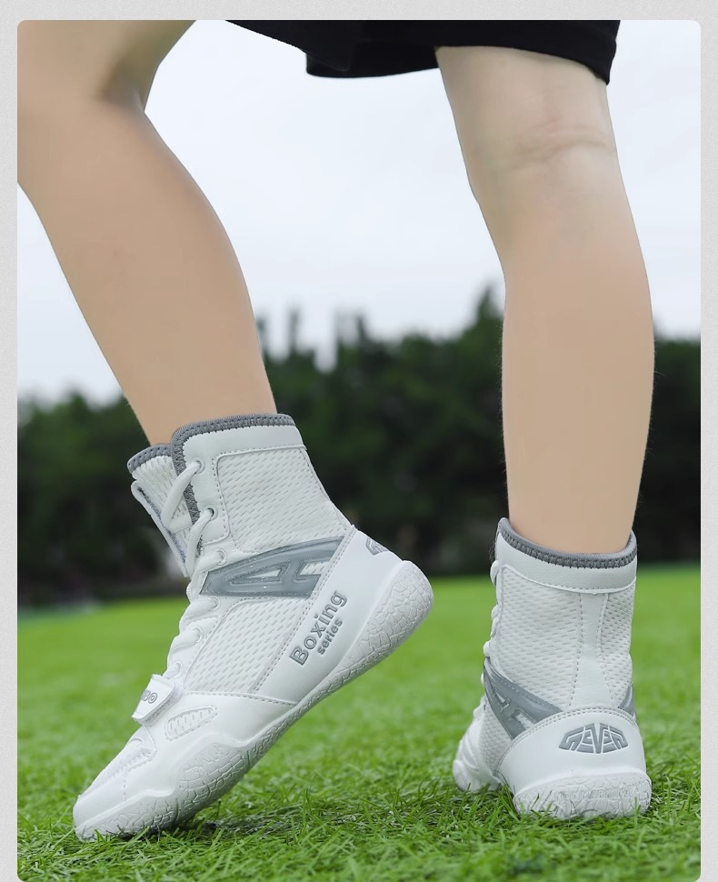 フィットネスシューズ 筋トレ用 格闘士ハイカットトレーナー