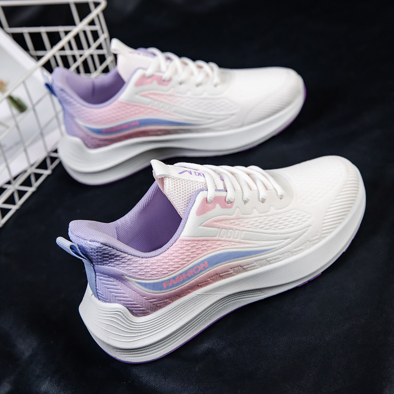 フィットネスシューズ 軽快ステップ リズムフィット