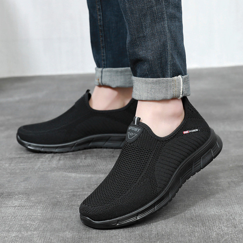 フィットネスシューズ 軽量通気性抜群スリッポン型ランニングシューズ