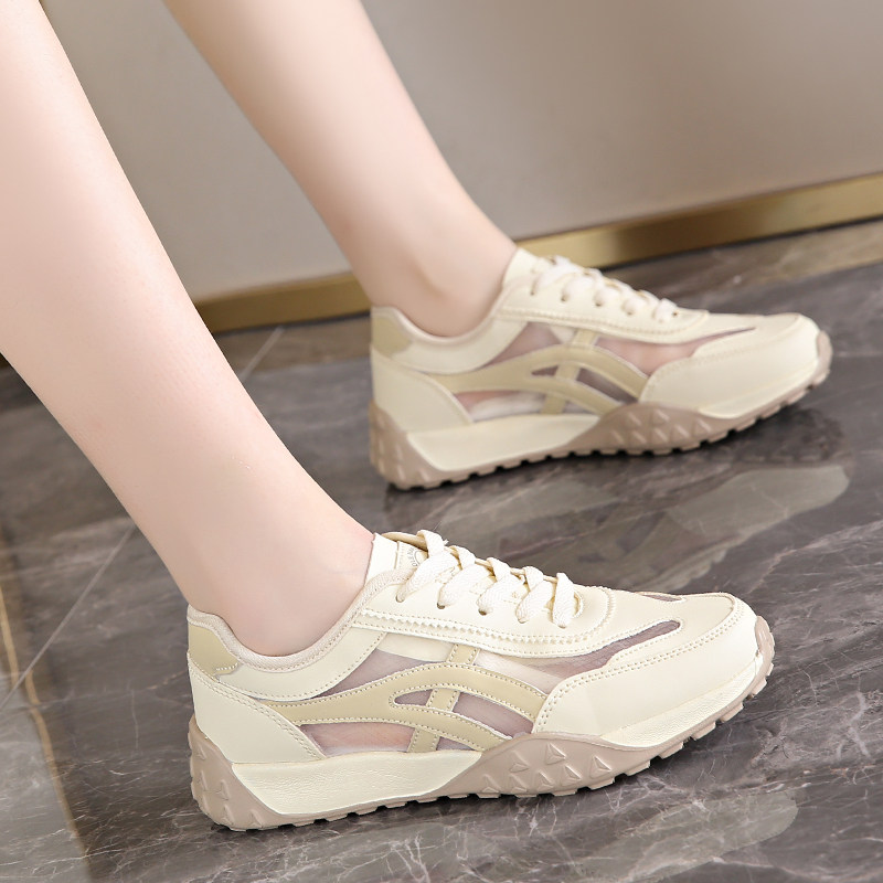 フィットネスシューズ 軽量クッション厚底ランニングシューズ