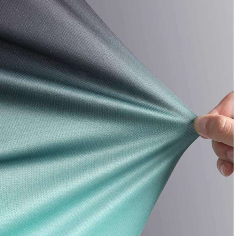 https://fulmo-img-server.com/runvibe/1730979797981_lpmq4n2p_cropped.jpg