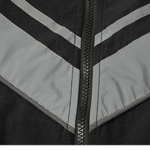 https://fulmo-img-server.com/runvibe/1731067024461_nwct530f_cropped.jpg