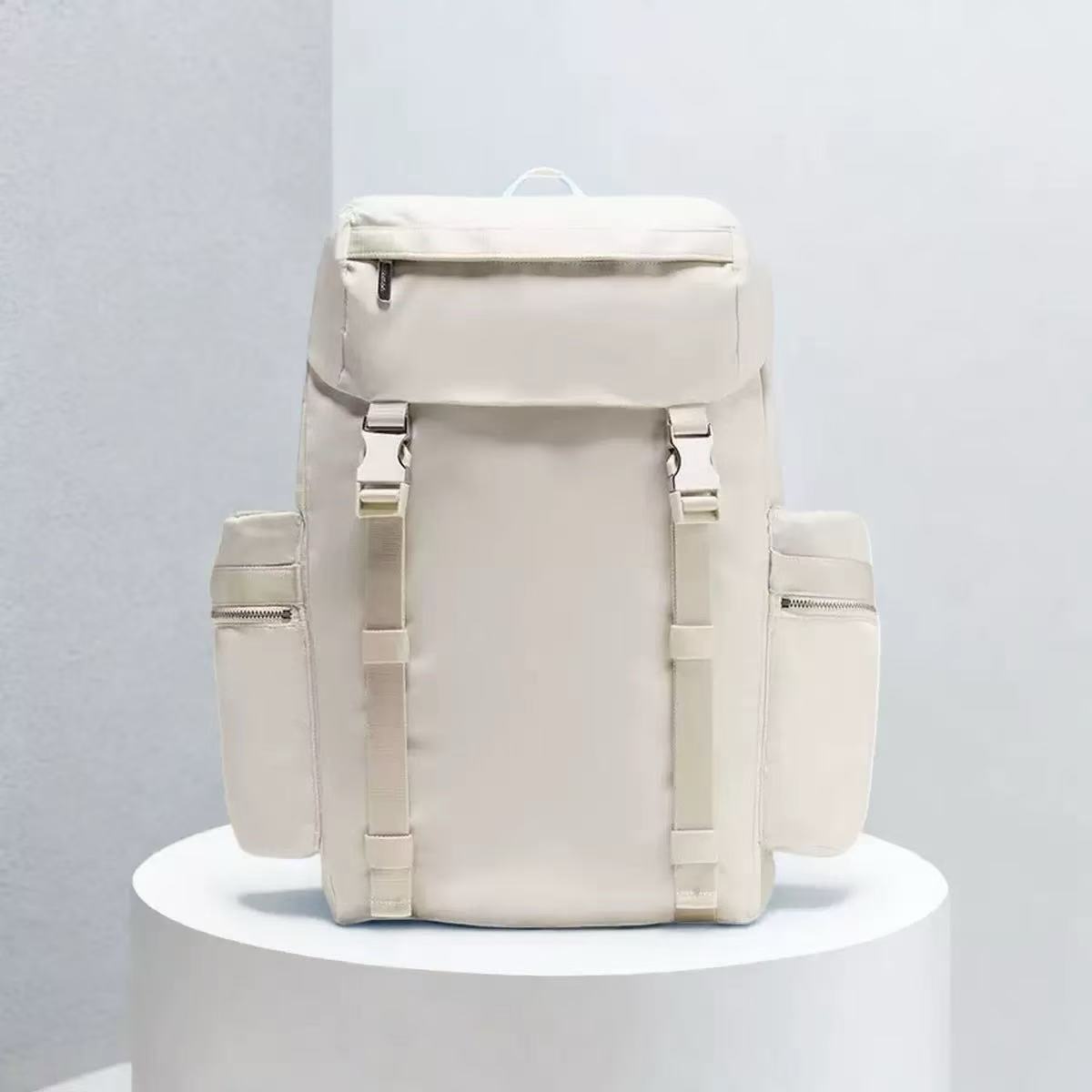 リュックサック 多収納フラップ式登山アウトドアリュックサック