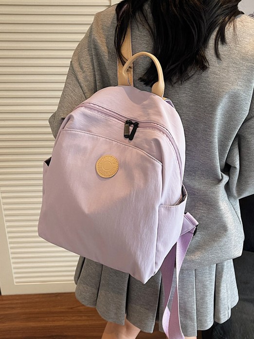 リュックサック 丸型ロゴワンポイント軽量デイリーリュックサック
