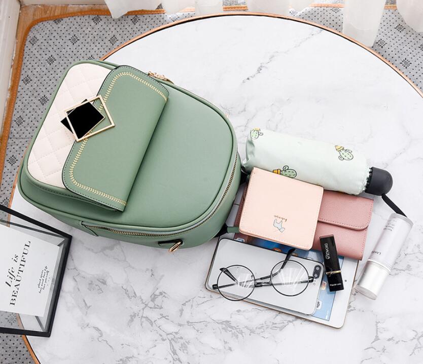 レディースリュック 普段使い三通りミニバッグ 斜め掛け手提げ背負い大容量