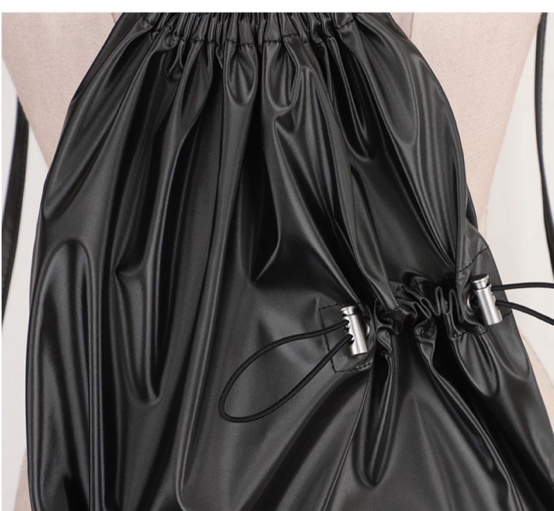 レディースリュック 普段使い ナップサック  巾着