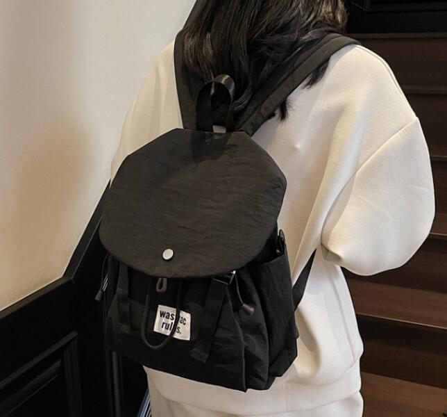 普段使いレディースリュック ショルダーバッグ 6色展開