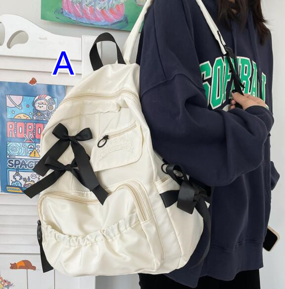 レディースリュック 女性用普段使い斜めがけ対応通学鞄