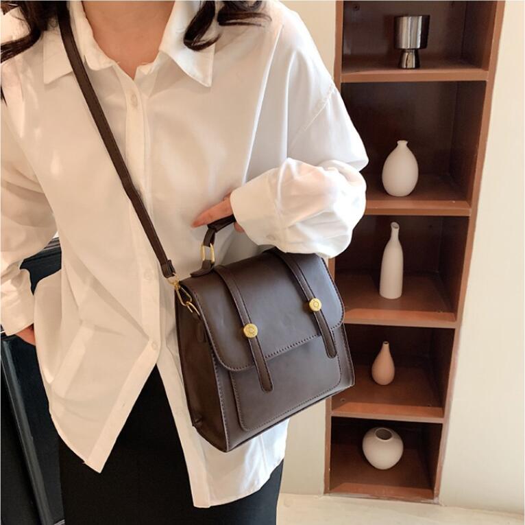 レディースリュック 韓国風旅行バッグ多機能ハンドバッグ三色展開