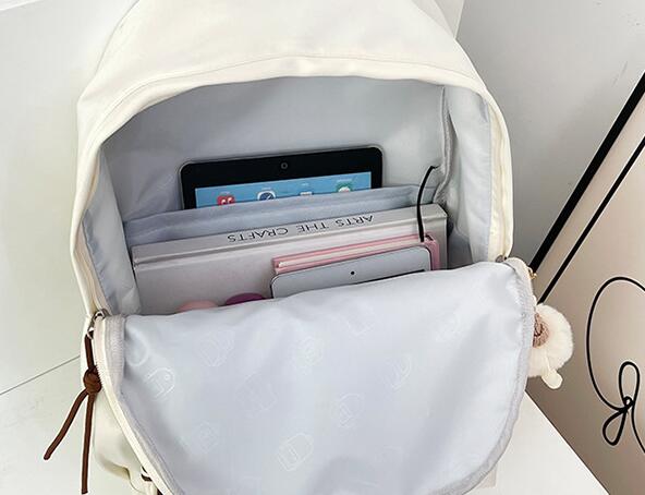 レディースリュック かわいい猫顔刺繍レディース普段使いリュック5色