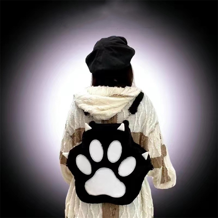 レディースリュック 猫の肉球リュック 普段使い可愛い