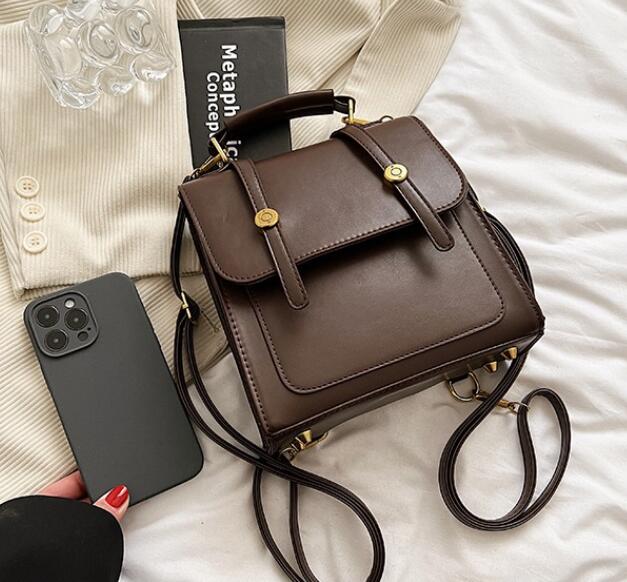 レディースリュック 韓国風旅行バッグ多機能ハンドバッグ三色展開