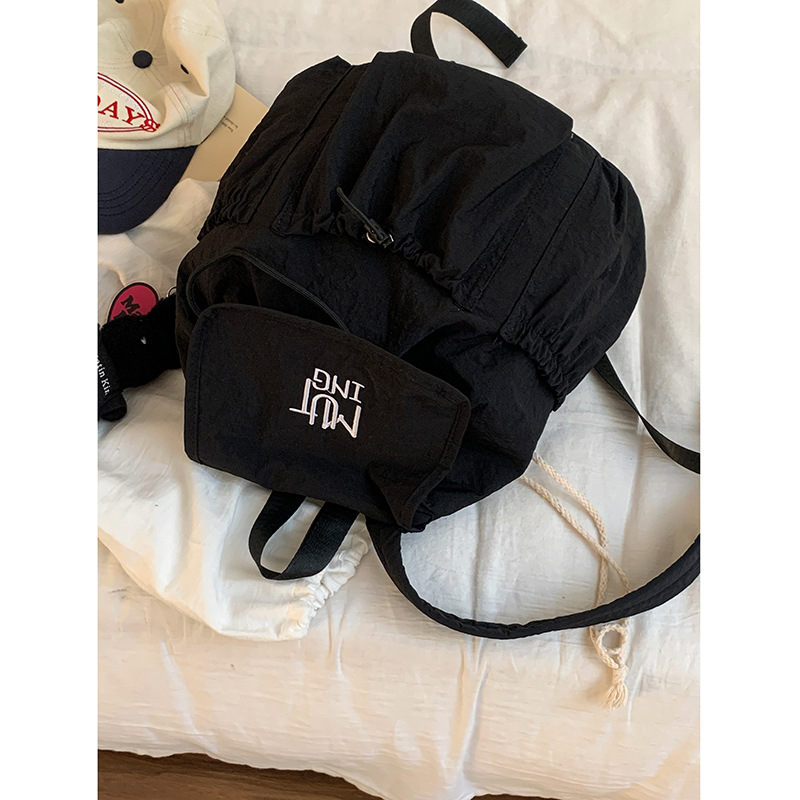 普段使いレディースリュック巾着型かばん