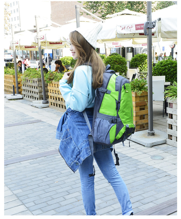 レディースリュック 登山用大容量撥水背負い鞄 男女兼用多収納旅行かばん