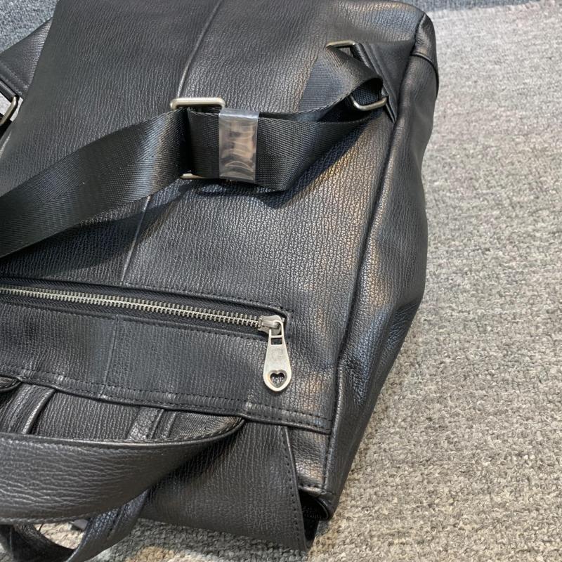 レディースリュック上質革製フラップ式通勤リュック